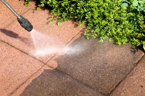Why Choose Our Certified Pressure Washing Experts for Your Project Needs in Bloomington, IN?